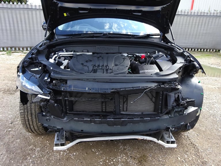 2024 74 REG VOLVO XC60 CORE B5 AWD AUTO DAMAGED REPAIRABLE SALVAGE