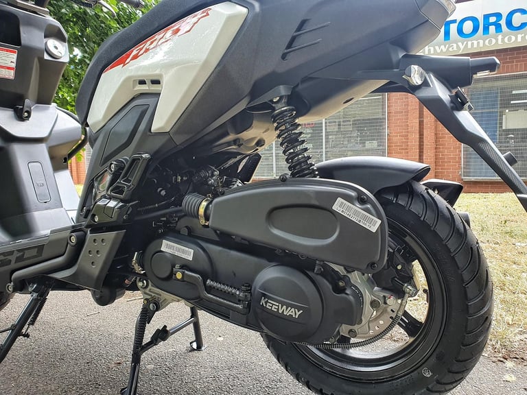 NEW Keeway Fact X 50 CBT Learner Legal Sport Scooter with Two Year Warranty