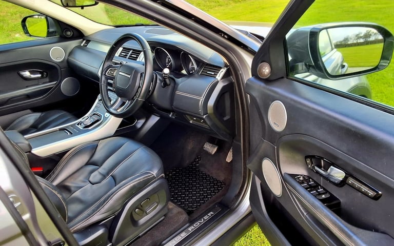 2012 Land Rover Range Rover Evoque 2.2 SD4 Prestige 5dr Auto ESTATE Diesel Automatic