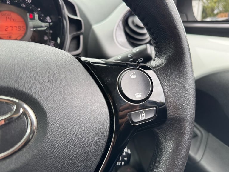 2021 Toyota AYGO 1.0 VVT-i X-Play TSS 5dr HATCHBACK PETROL Manual
