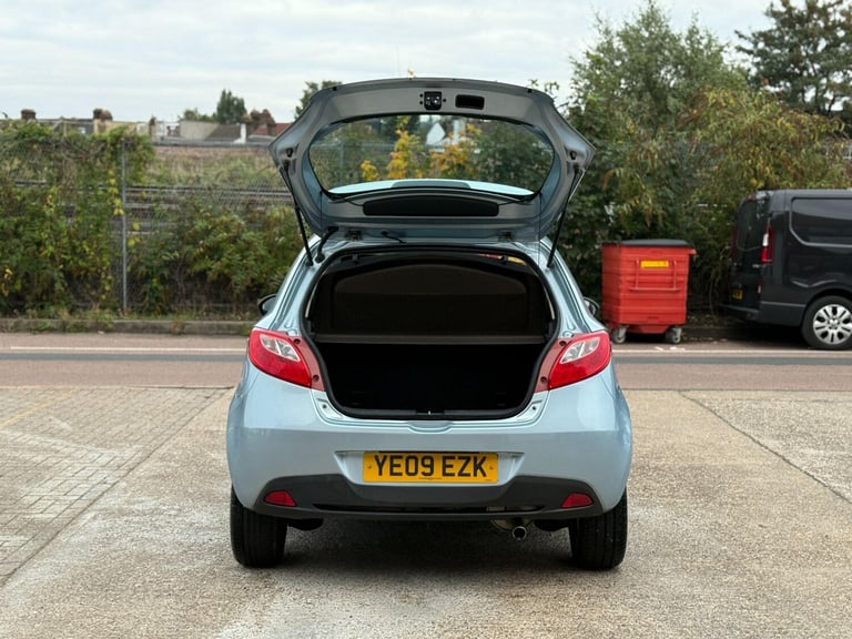 2009 Mazda Mazda2 1.5 Sport Euro 4 5dr HATCHBACK Petrol Manual