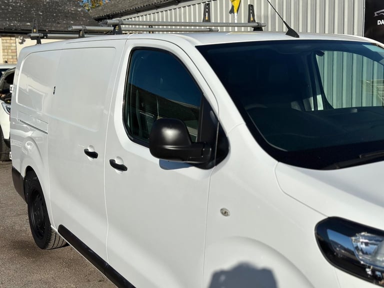 2021 Vauxhall Vivaro 2900 1.5d 100PS Edition H1 Van PANEL VAN DIESEL Manual