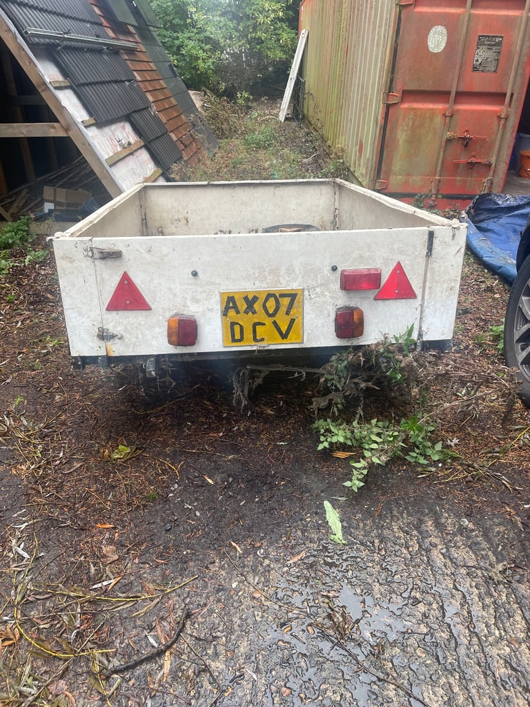 Towing Trailer
