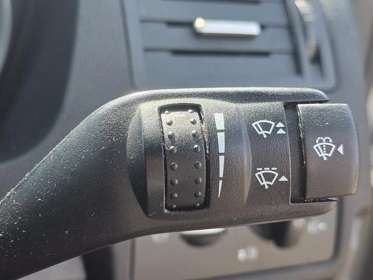 2010 Ford Kuga 2.0 TDCi Zetec 2WD Euro 4 5dr ESTATE Diesel Manual