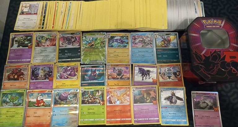 image for Pokémon Cards Tin