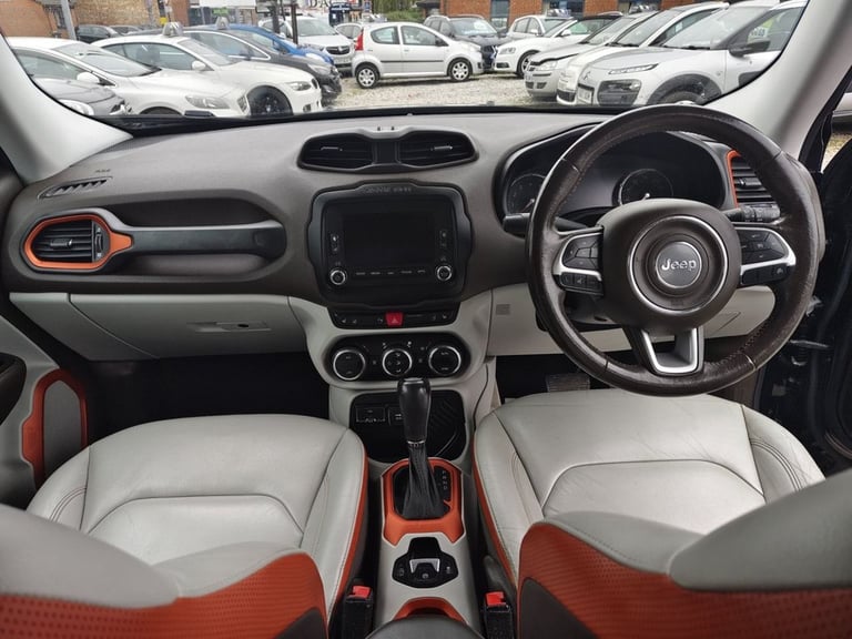 2015 Jeep Renegade 1.4 Multiair Limited 5dr DDCT ESTATE PETROL Automatic