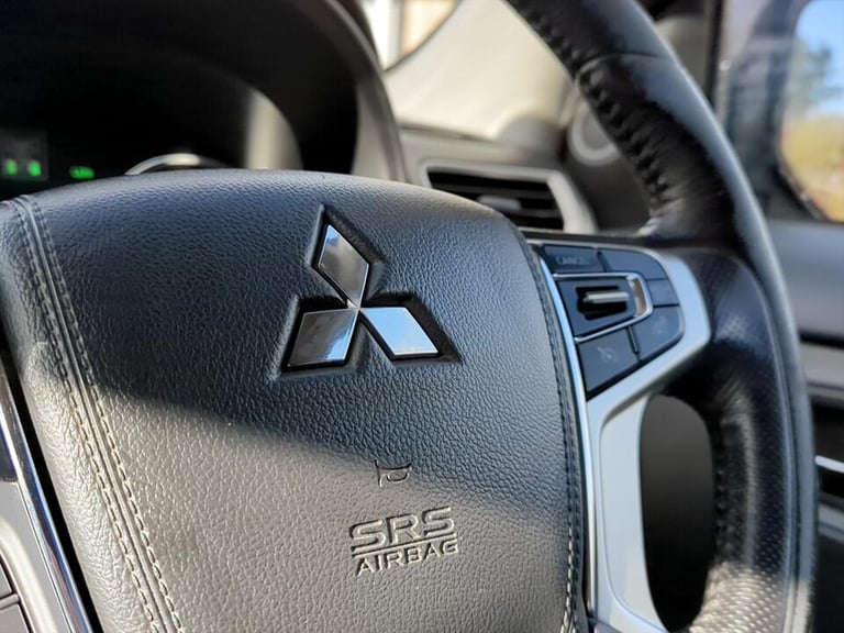 2018 Mitsubishi L200 Double Cab DI-D 178 Barbarian 4WD PICK UP DIESEL Manual