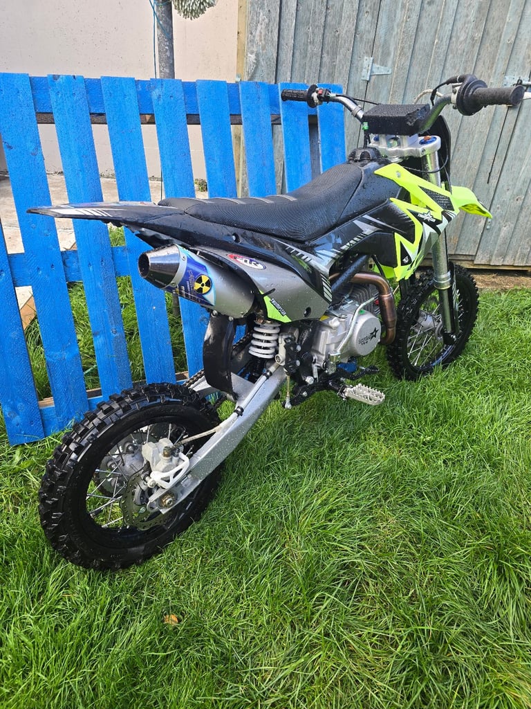 Stomp Thumpstar Race edition 140cc Limited Edition