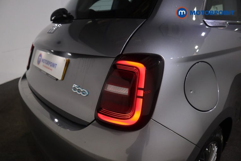 2022 Fiat 500 87kW Icon 42kWh 3dr Auto Hatchback Electric Automatic