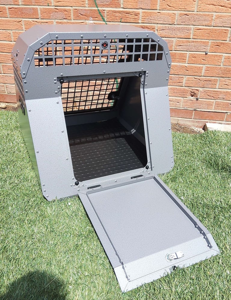 Trans K9 ( B42 ) Transport dog box (Lockable & Crash Tested) TransK9