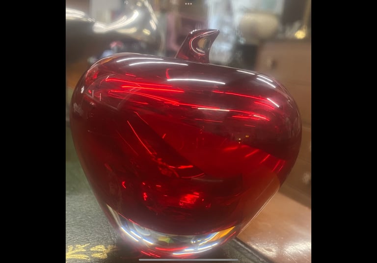 Beautiful hand blown glass candy apple 