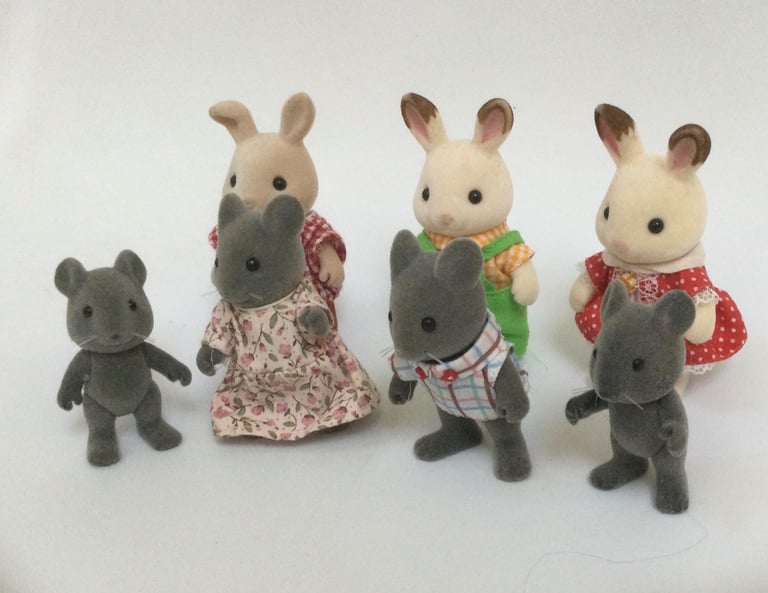 Sylvanian Families bundle of figures- Bunnies and Mice dressed