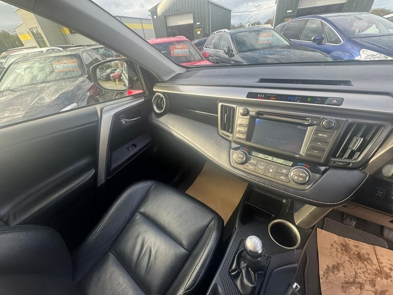 2013 Toyota RAV4 2.2 D-4D Invincible 4WD Euro 5 5dr ESTATE Diesel Manual