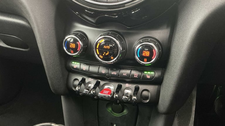 2019 MINI Hatch 1.5 Cooper Classic II 5dr HATCHBACK PETROL Manual