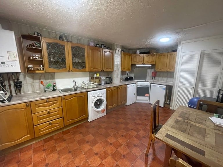 💕Modern Rooms in Whitechapel 🛌 Trendy Living in East London📍