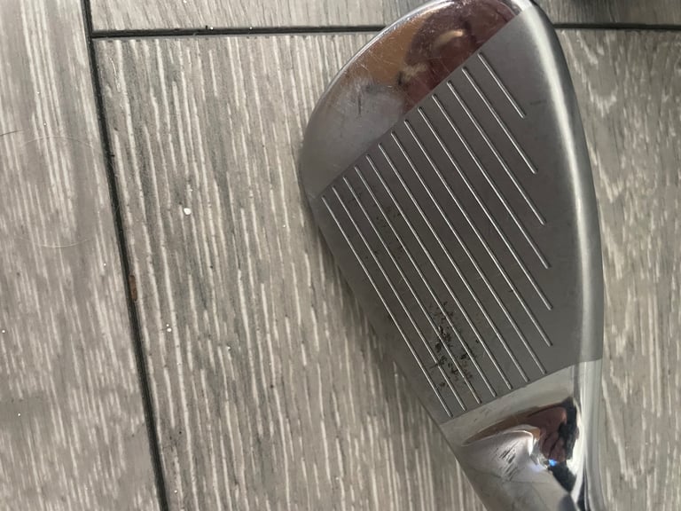 TITLIEST AP1 710 IRON SET STEEL SHAFT