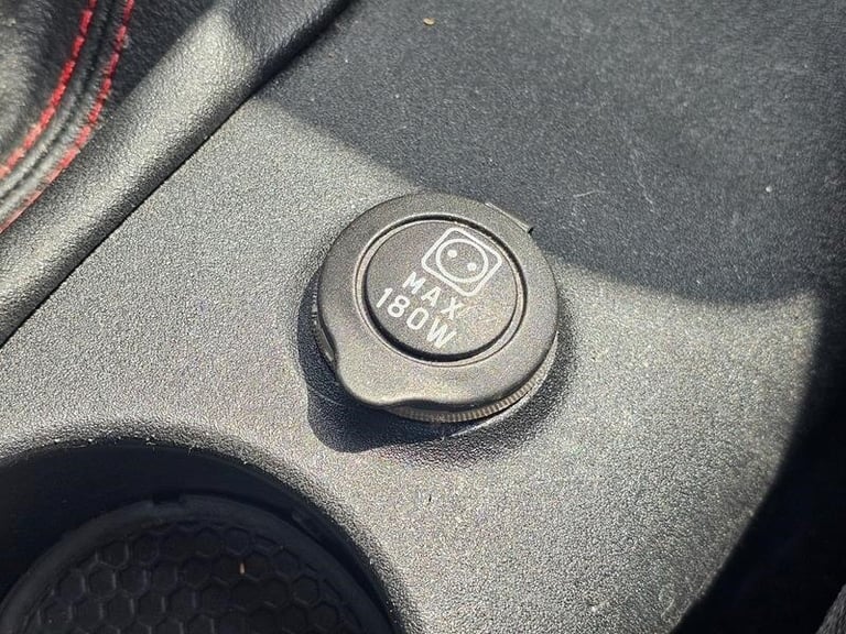 2013 Alfa Romeo Giulietta 1.6 JTDM-2 Collezione Euro 5 (s/s) 5dr HATCHBACK Diesel Manual