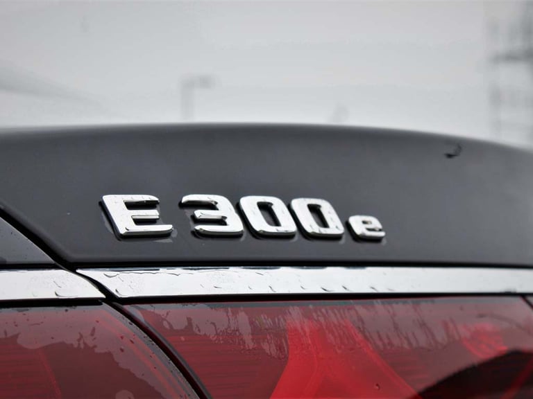 2024 Mercedes-Benz E-Class E300e Urban Edition 4dr 9G-Tronic Saloon Hybrid Automatic