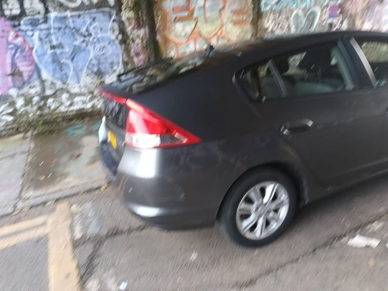 Honda insight car for scrap and parts sale