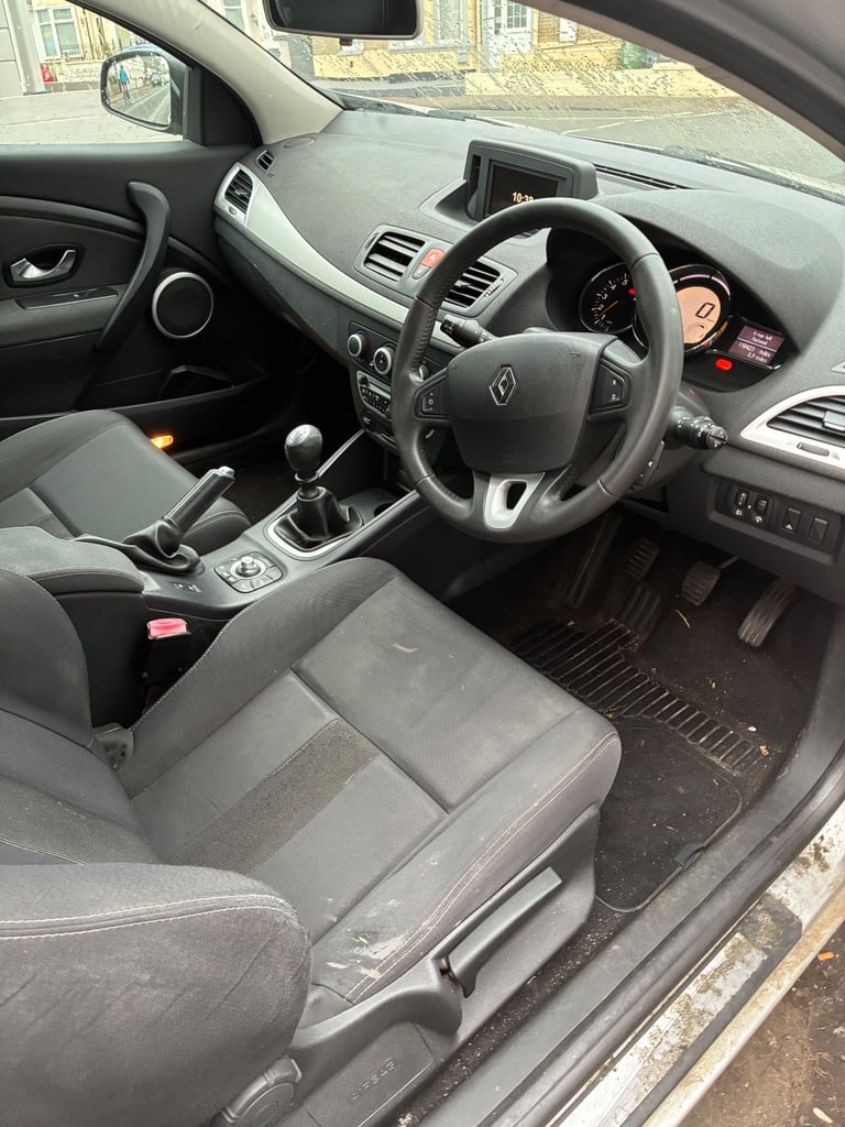 Renault, MEGANE, Coupe, 2011, Manual, 1598 (cc), 3 doors