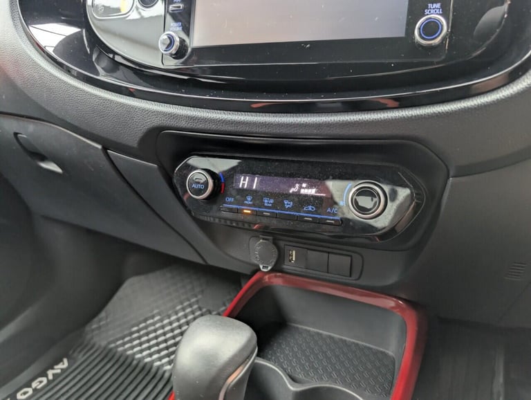 2023 Toyota Aygo X 1.0 VVT-i Edge Hatchback 5dr Petrol x-shift Euro 6 (s/s) (72 ps) - CRUISE,  HA...