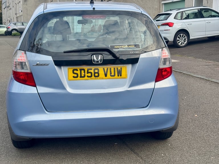 Honda Jazz SE 1.2 I-VTEC SE petrol 88 BHP 64k mile 2009