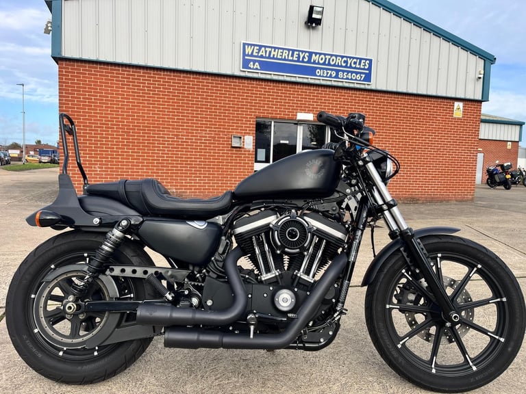 Harley-Davidson XL 883 N IRON 20 POPULAR MODEL HARLEY EXTRA LOW MIlES ONLY (3227