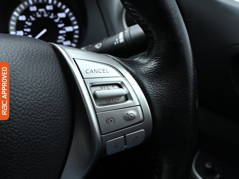 2020 Nissan Navara 2.3 dCi N-Connecta Pickup Double Cab 4dr Diesel Auto 4WD Euro 6 (190 ps) Pick ...