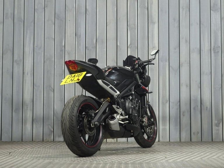 2018 18 TRIUMPH STREET TRIPLE 765 RS