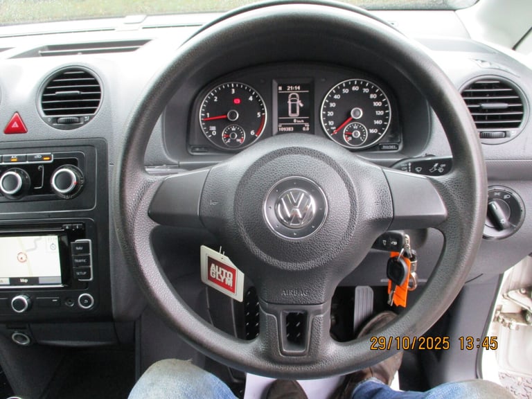 2014 Volkswagen Caddy Maxi 1.6 TDI BlueMotion Tech 102PS Startline Van PANEL VAN Diesel Manual