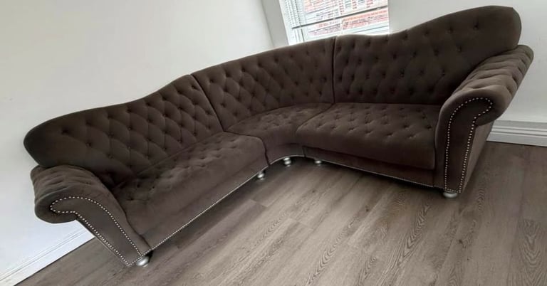image for Lovely curved fabric corner sofa - Delivery Possible too. 