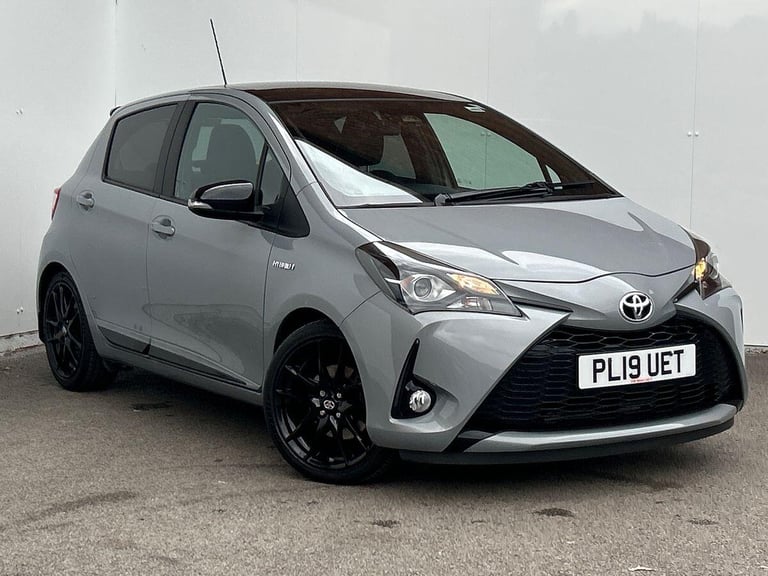 image for 2019 Toyota Yaris 1.5 VVT-h GR SPORT Hatchback 5dr Petrol Hybrid E-CVT Euro 6 (s/s) (100 ps) Hatc...