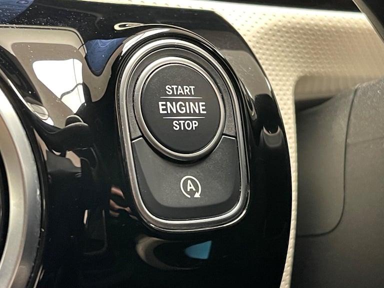  Mercedes-Benz CLA 1.3 CLA200 Sport Executive Edition Coupe 7G-DCT Euro 6 (s/s) 4dr Petrol Automatic