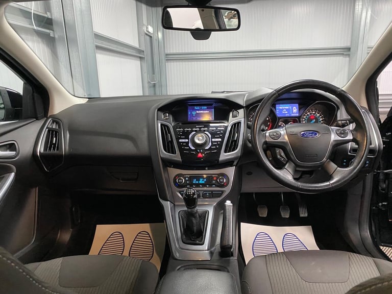  Ford Focus 1.0T EcoBoost Titanium Euro 5 (s/s) 5dr Petrol Manual