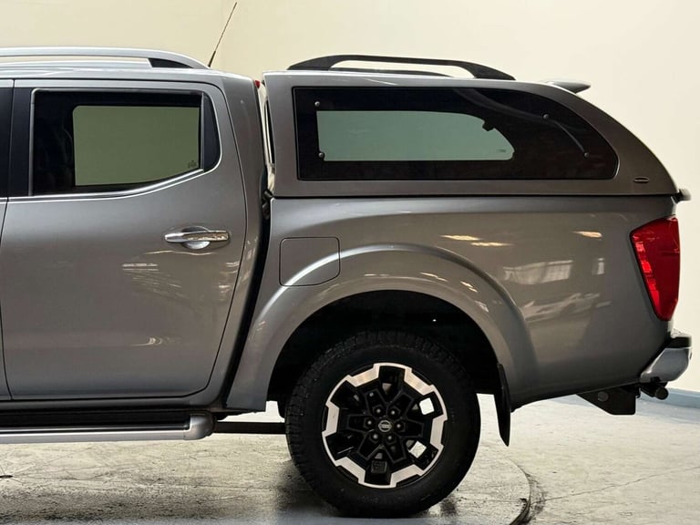 2020 Nissan Navara Double Cab Pick Up Tekna 2.3dCi 190 TT 4WD Auto PICK UP DIESEL Automatic