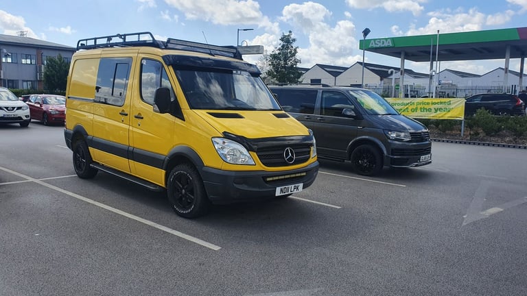 Mercedes-Benz Sprinter Day Van