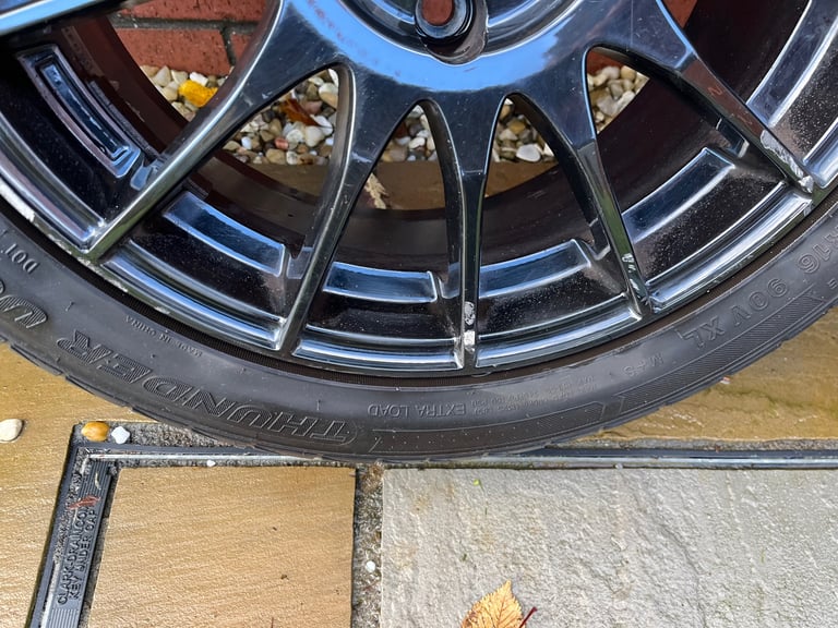 Fox Alloy Wheels - 16 - Black