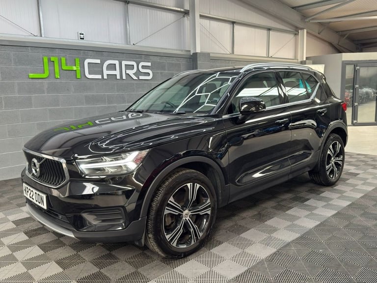 image for 2022 Volvo XC40 1.5h T4 Recharge 10.7kWh Inscription SUV 5dr Petrol Plug-in Hybrid Auto Eur ESTAT...