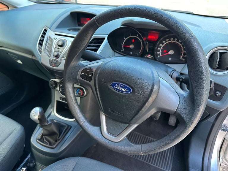 FORD FIESTA 1.3 Edge 2011