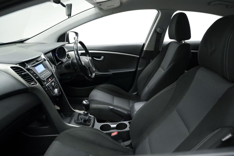 2015 Hyundai i30 1.4 Active Euro 5 5dr HATCHBACK Petrol Manual