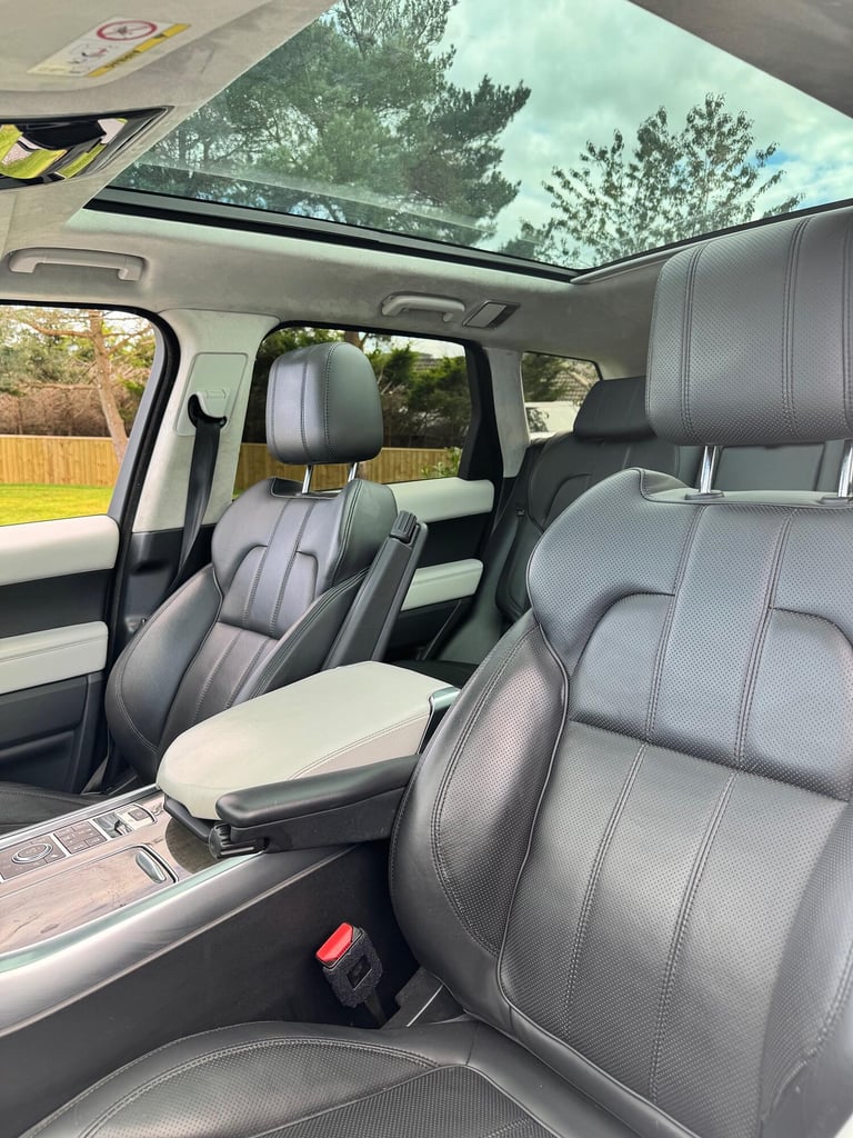 LAND ROVER RANGE ROVER SPORT 3.0 SD V6 HSE Dynamic 2016