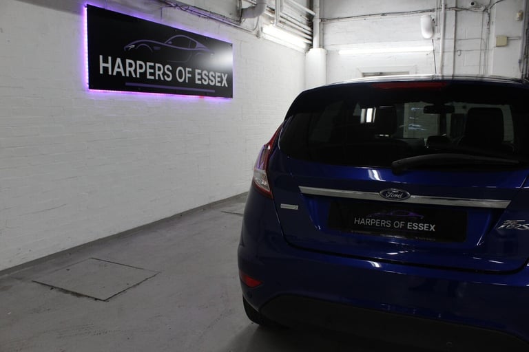 2017 Ford Fiesta 1.0T EcoBoost Titanium Euro 6 (s/s) 5dr HATCHBACK Petrol Manual