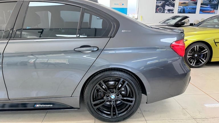2018 BMW 3 Series 330e M Sport 4dr Step Auto SALOON PETROL/ELECTRIC Automatic