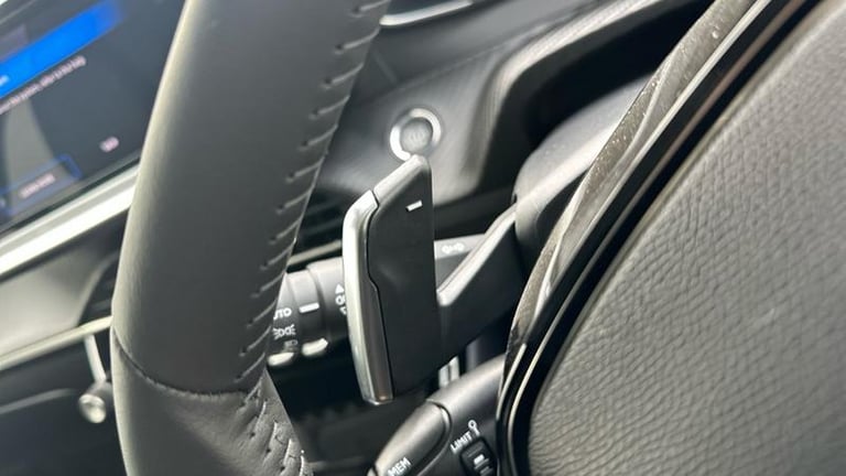 2025 Peugeot 208 1.2 HYBRID Allure Hatchback 5dr Petrol Hybrid e-DSC6 Euro 6 (s/s) (100 ps)  Hatc...