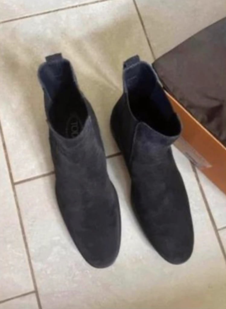 Tods black suede shoes 
