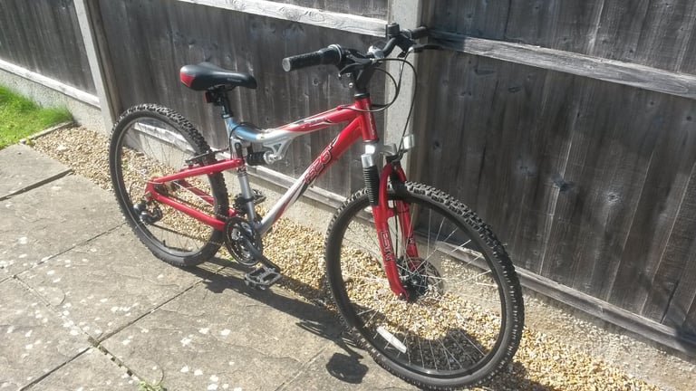 Boys/Small Men's Apollo Dual Suspension Mountain Bike 21speed 17inch frame excellent condition