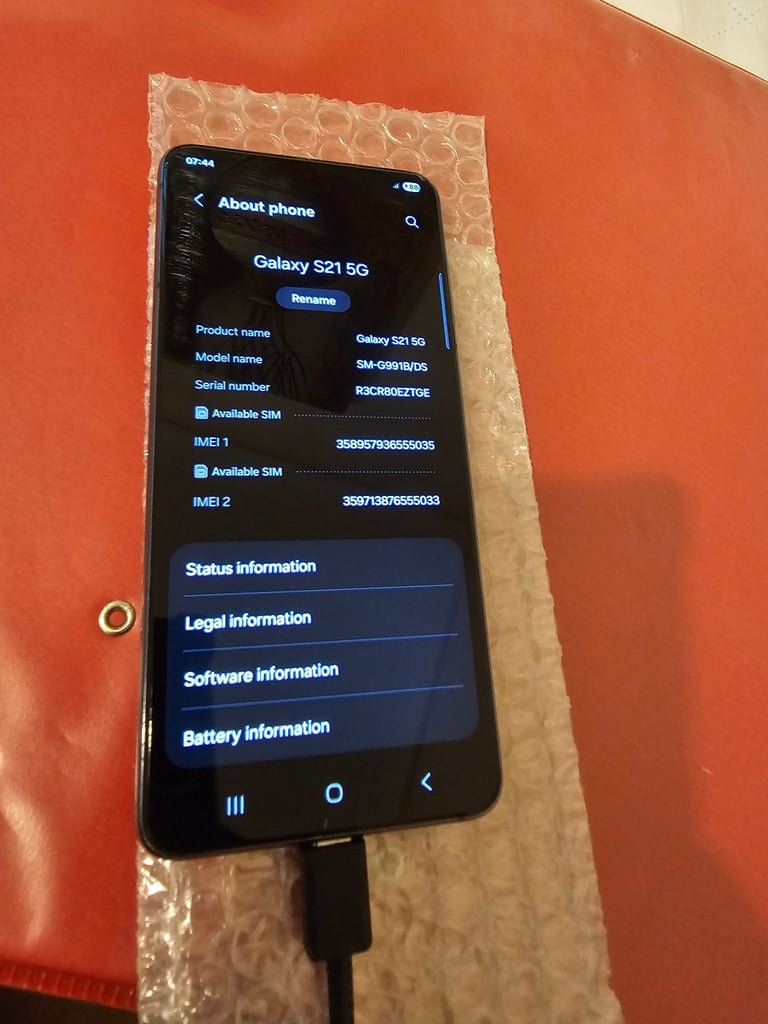 Samsung s21 5g 256gb dual sim unlocked £120