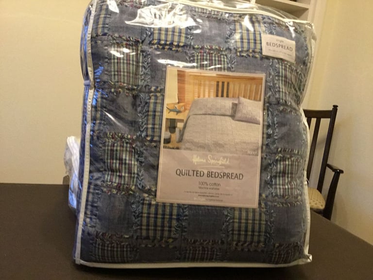 image for Excellent Blue patchwork quilt single bedspread