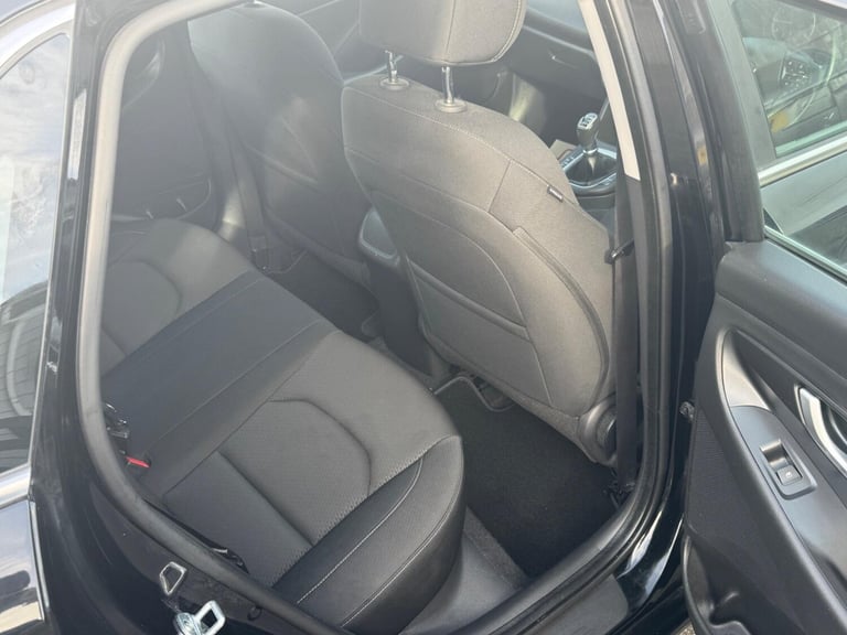 2018 Hyundai i30 1.0 T-GDi Blue Drive SE Nav Euro 6 (s/s) 5dr HATCHBACK Petrol Manual