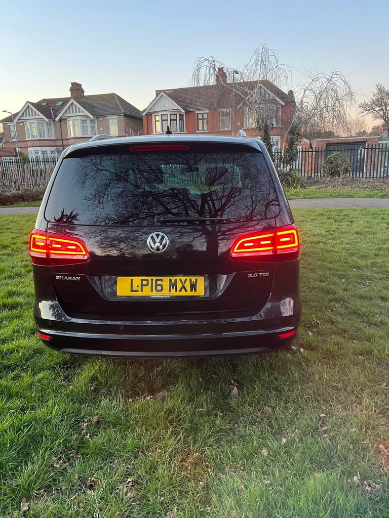 VOLKSWAGEN SHARAN 2.0 TDI BlueMotion Tech SE Nav 2016